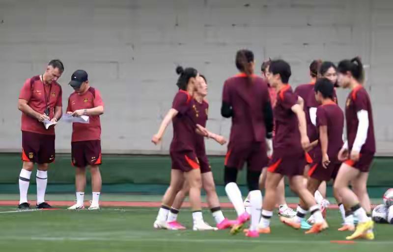 质疑米利西奇不是因他海外惨败的结果！而是因为他2024年5月上任后，最重要的