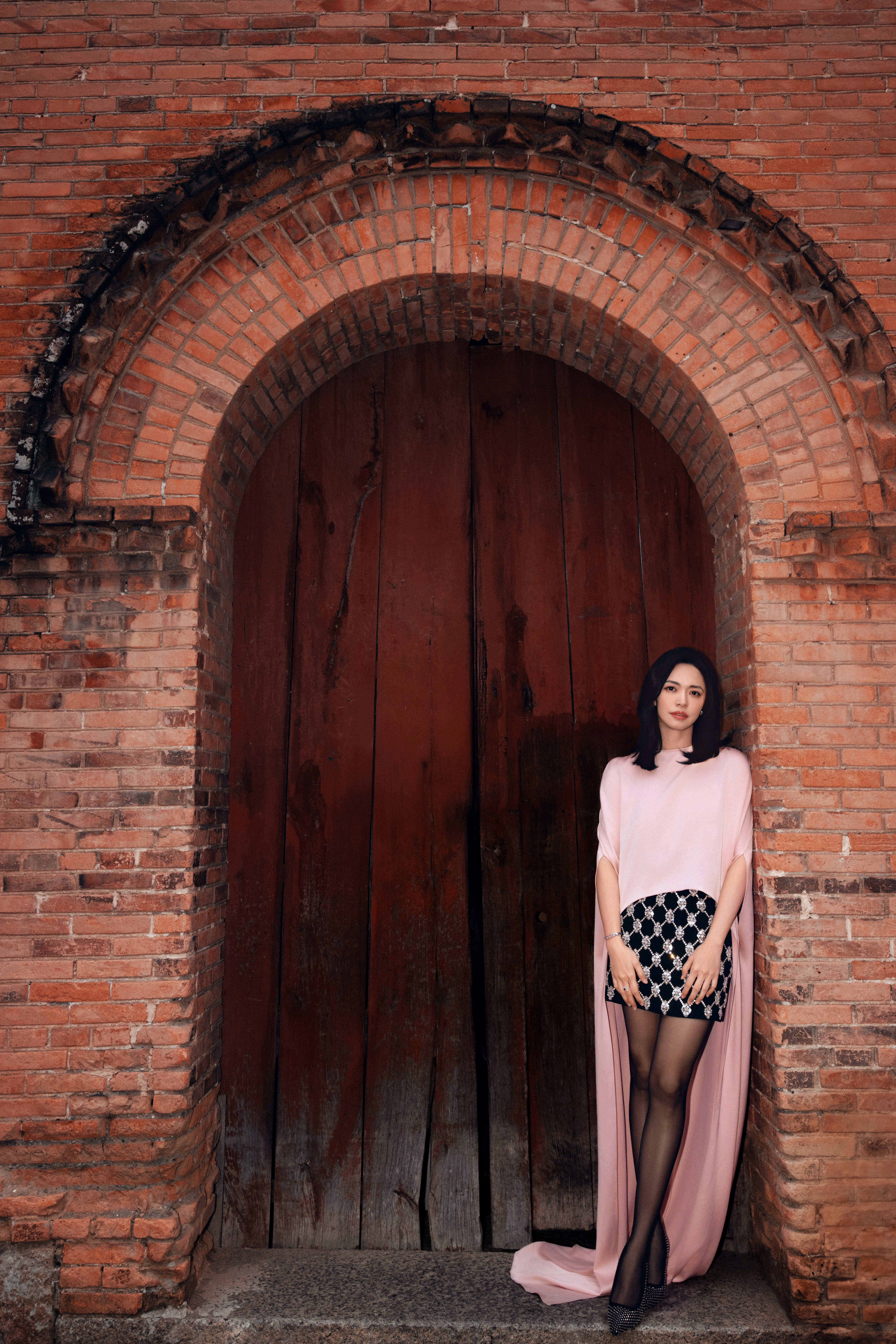 姚晨🖤2026福建春晚，新春黑丝大片