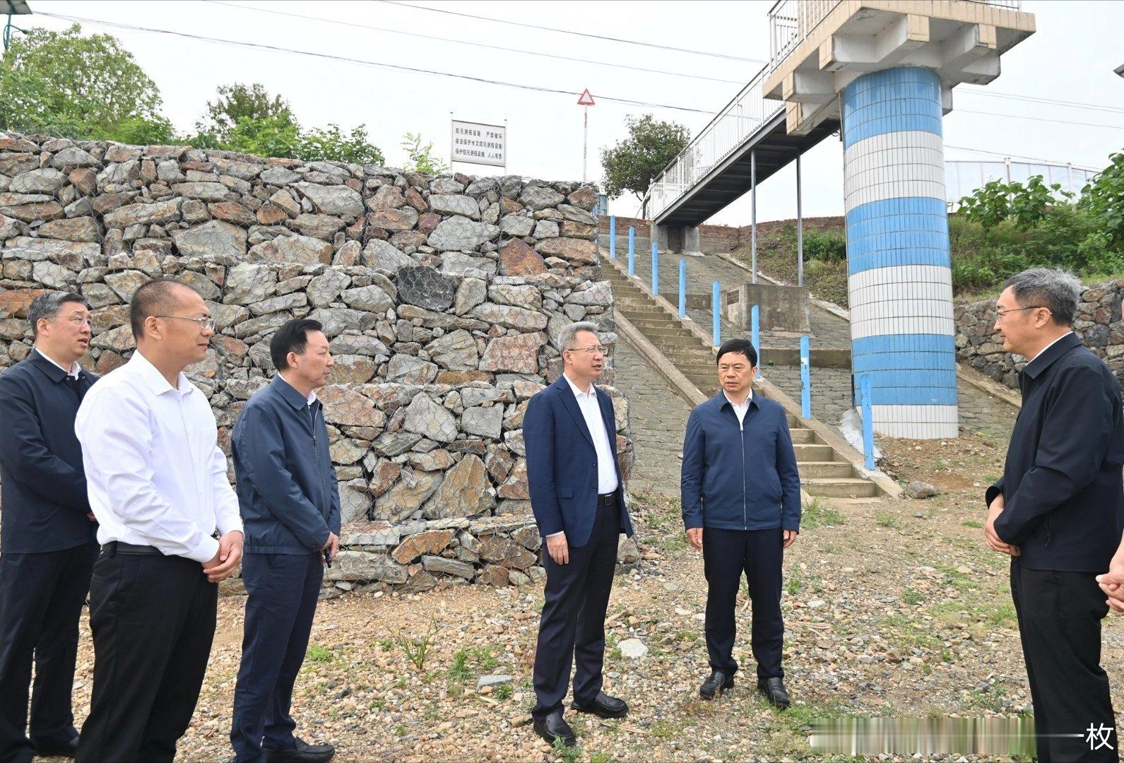 5月10日，省委常委、市委书记、府澴河省级河长、市第一总河湖长郭元强巡查府澴河水