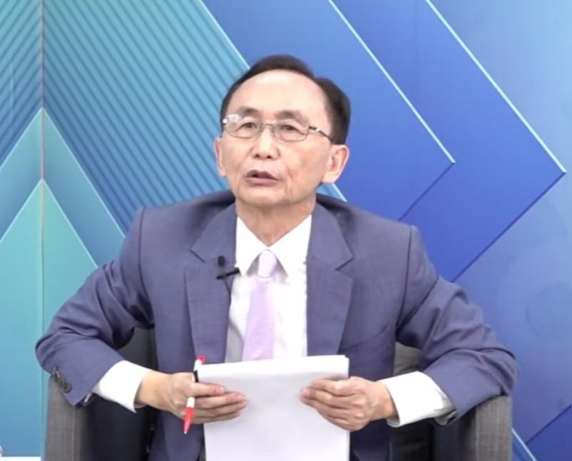侯友宜被外界质疑“由蓝转绿”？媒体人吴子嘉7月21日爆料称，新北市长侯友宜之所以