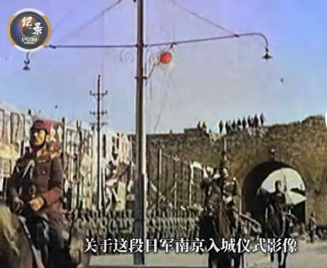 荒唐混乱至极的南京守卫战大撤退！一直到13日下午，日军攻陷南京，在江心洲的芦苇丛