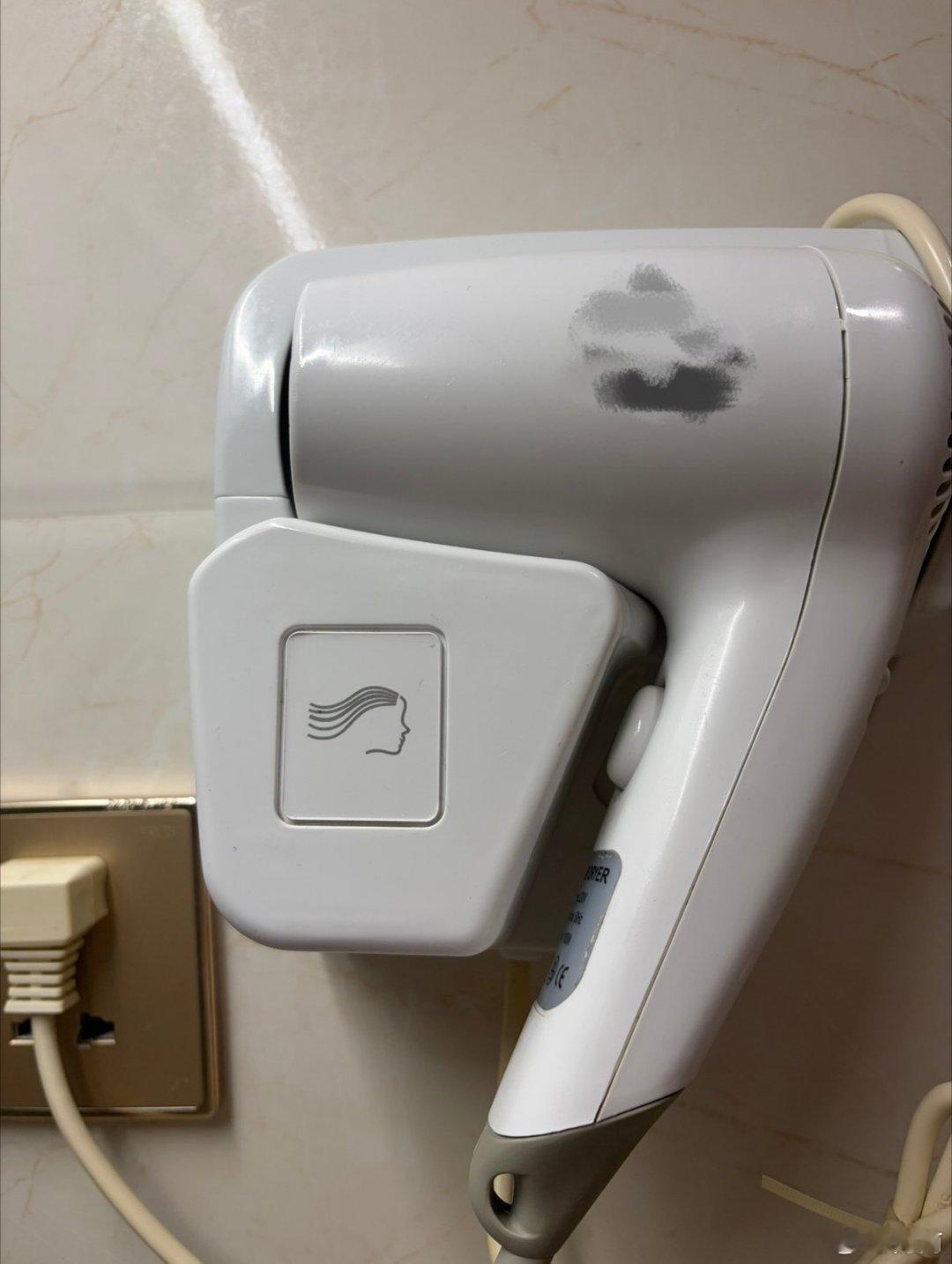 看世界杯后看啥都像哈兰德