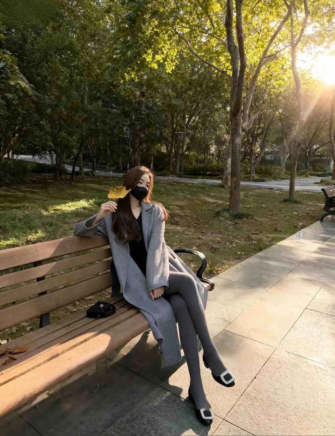 看腻了厚黑，那就看看厚灰吧[比心]一条有味道的厚灰丝袜[笑着哭]