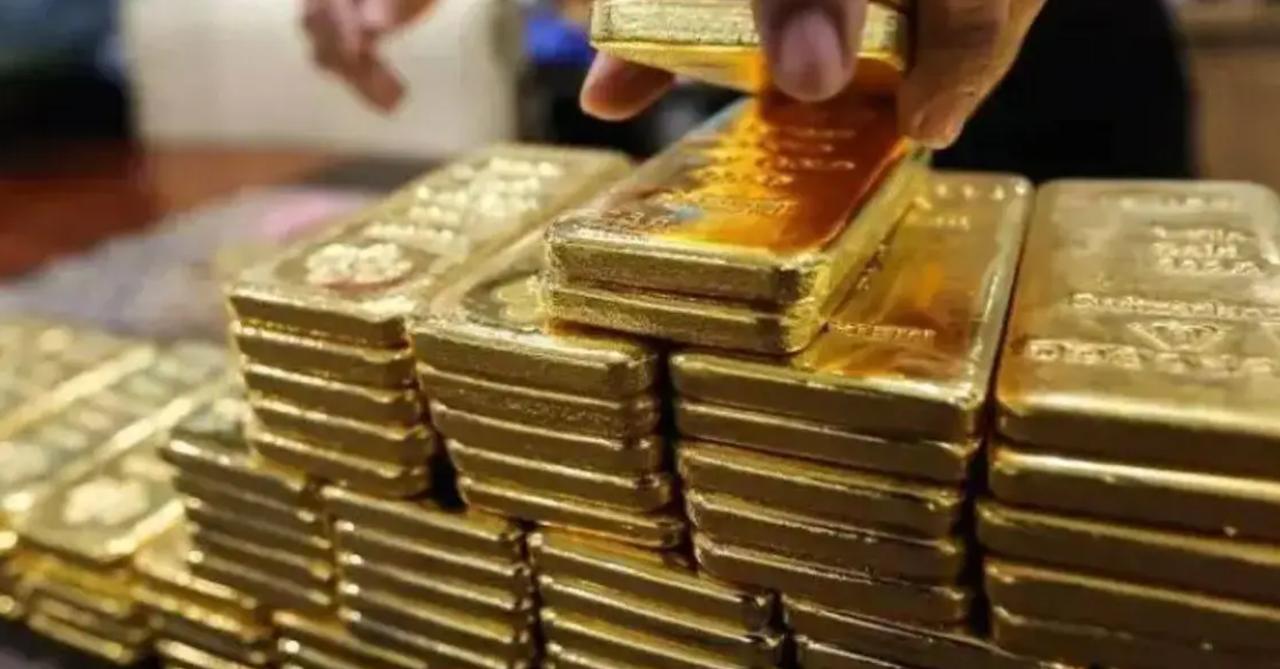 中美贸易战打了这么久，不少人都在问：咱存在美国的600多吨黄金，还能要回来不？答