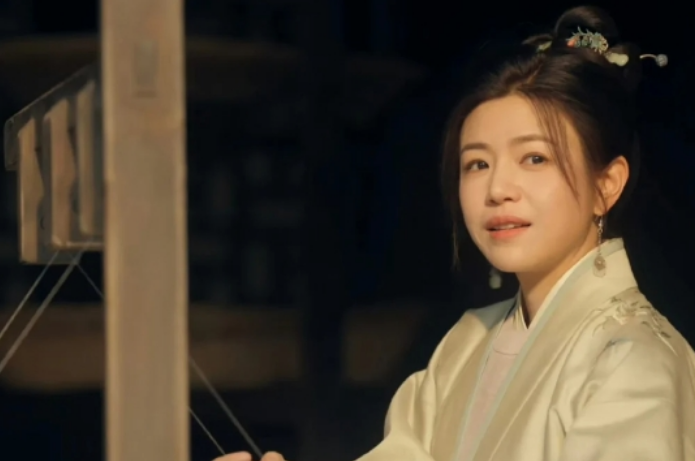 藏海传中的有效客串，陈妍希饰演的赵上弦，出场也就几分钟，却给人留下了很深刻的印象