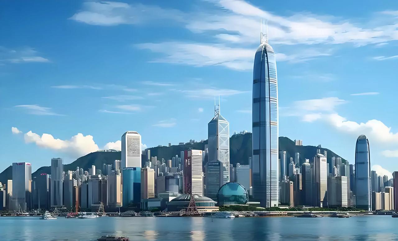 香港今日的处境，普通市民并非全无责任。曾几何时，一纸条例限制内地居民购买奶粉，让