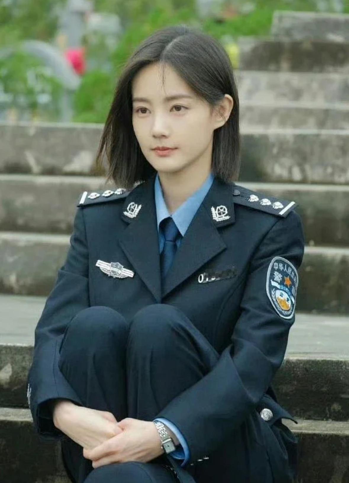李一桐早期照片，不愧是被sm星探选中两次的人，天生就是吃演员这碗饭​​​