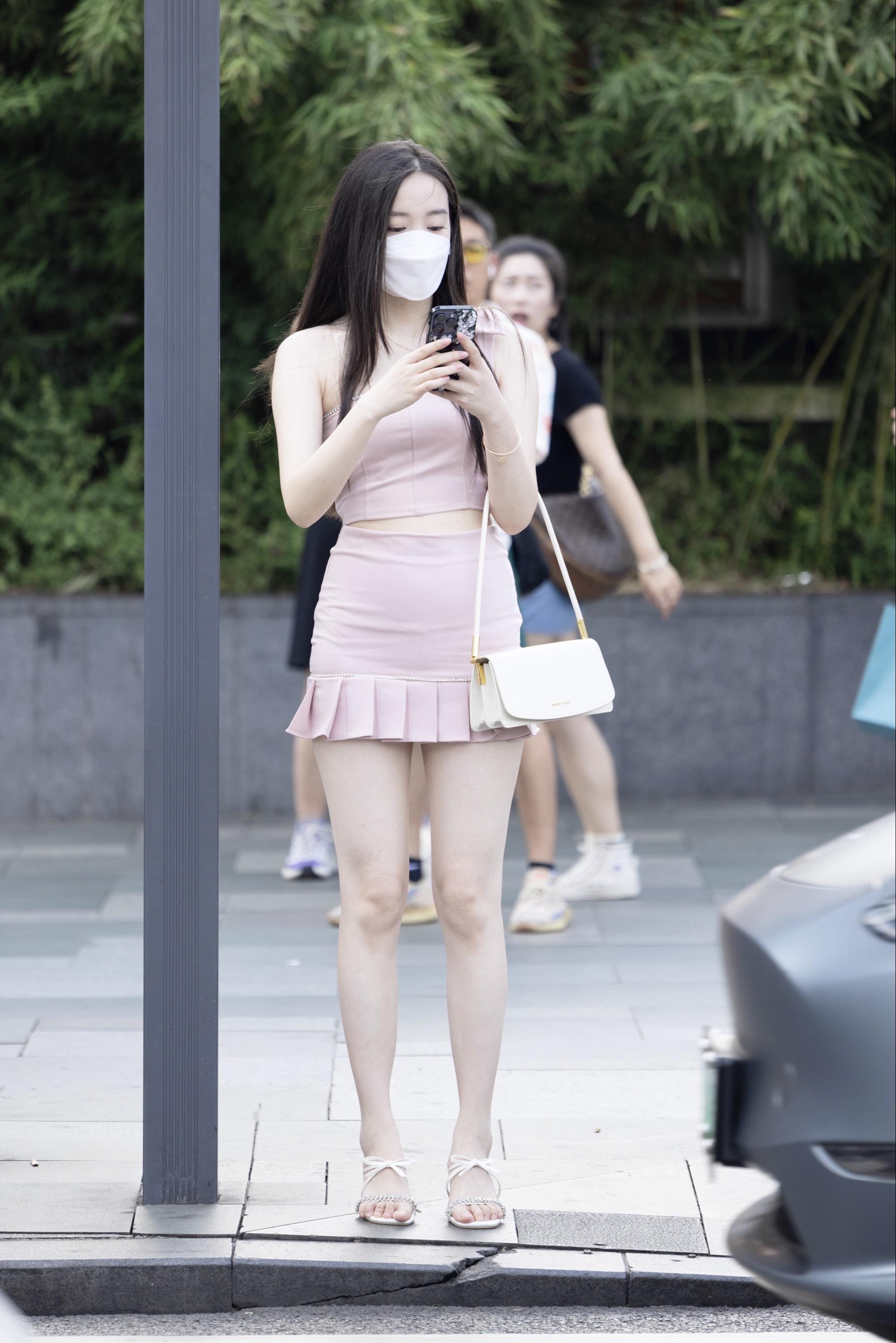 时尚街拍美女 大长腿 高跟鞋 高清原图 街拍