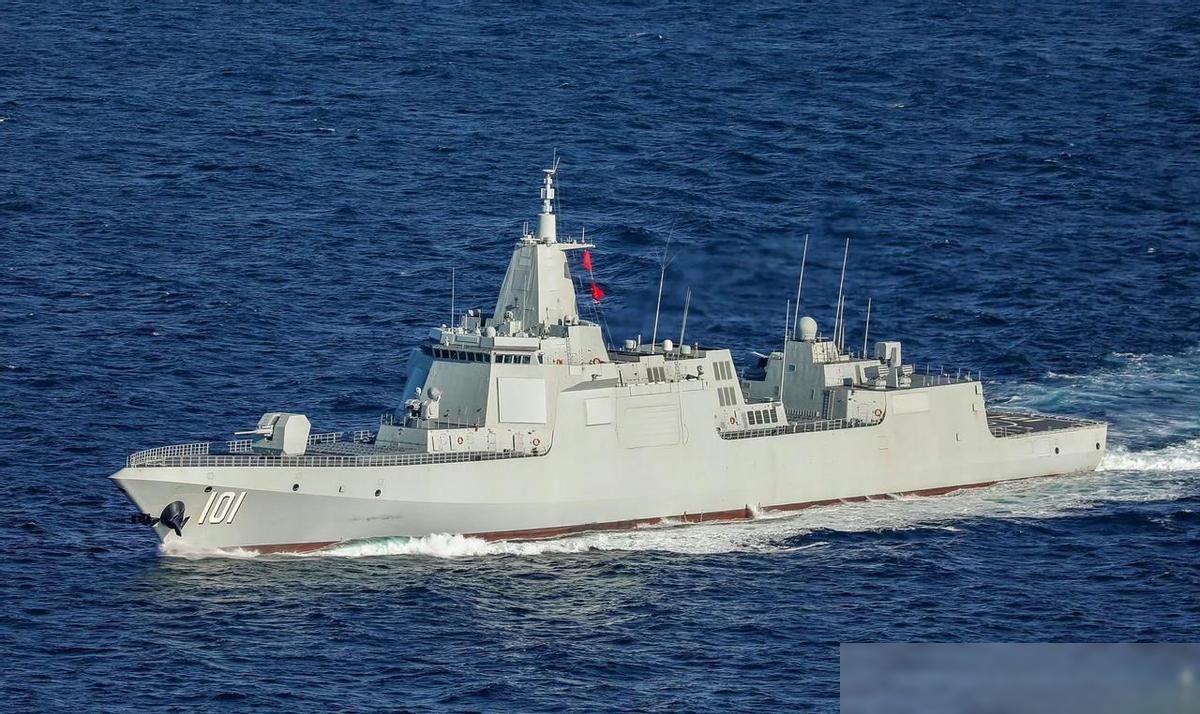 解放军又有新打法！海战还能这么打？有外媒感叹：美国先设想，中国先跑通。这事最