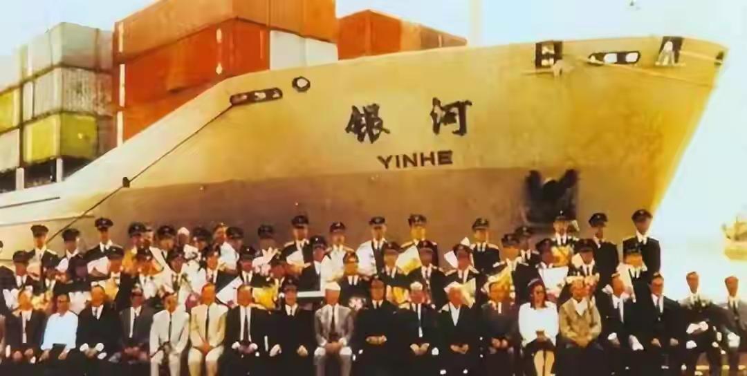 万万没想到！美国对华最大的失算，是让中国90后、00后彻底清醒了这代年轻人，正