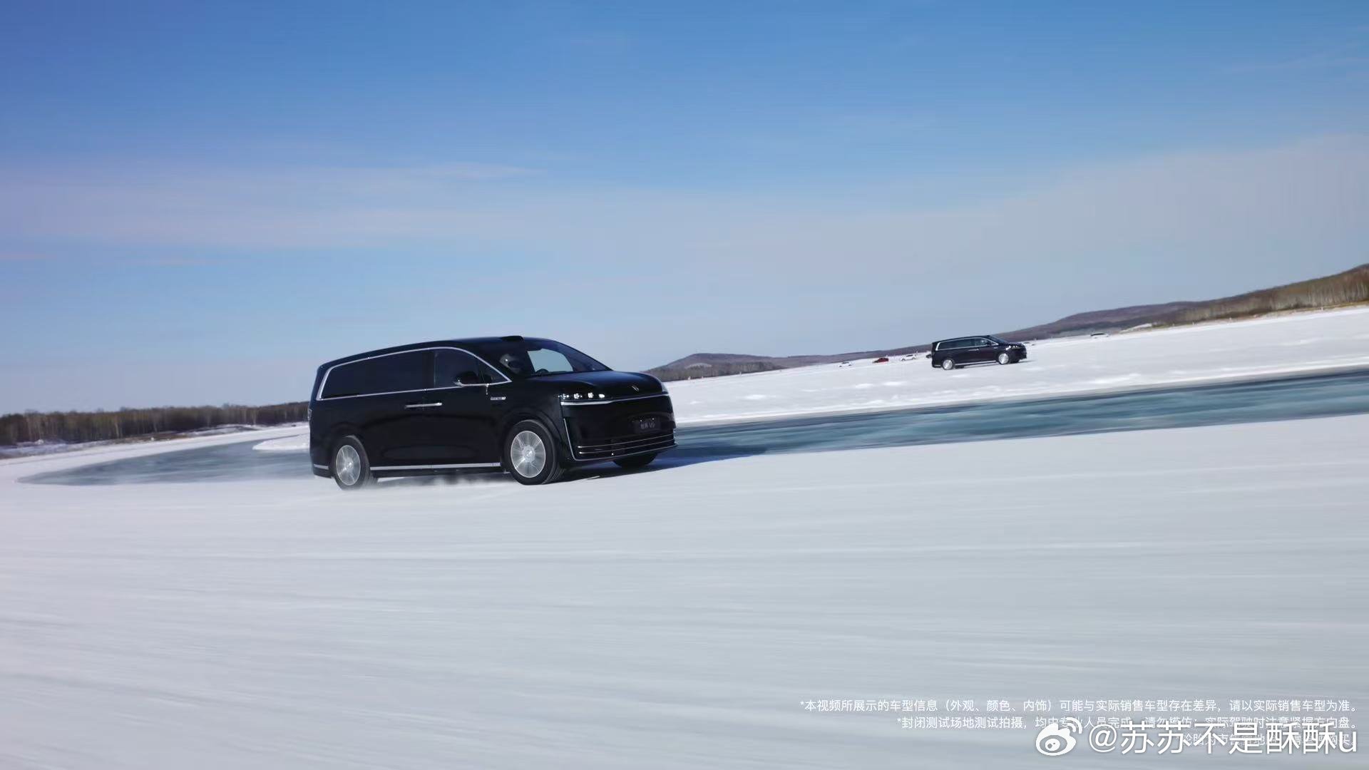 智界V9首曝搭载后轮转向体验过智界V9的后轮转向才知道，大车也能有灵活操控！面对