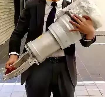 比亚迪这次真把同行整不会了明明之前每回推新招，隔壁总能抄个七分像，这回仰
