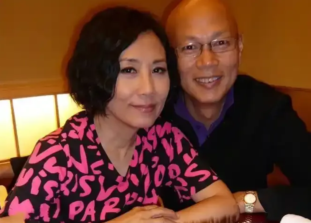 罗家英曝与汪明荃AA制婚姻秘事