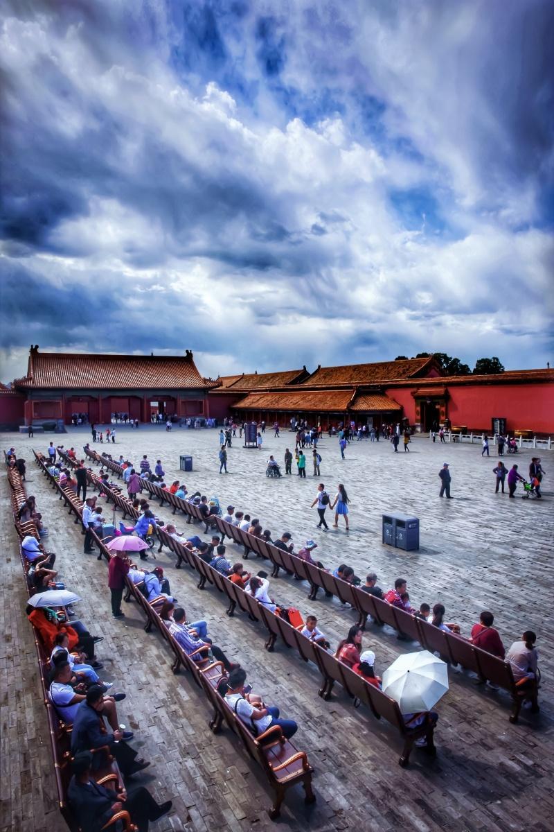 雍正为什么放着内阁不用，另设一个军机处雍正七年（1729年），清军对准噶尔用兵，