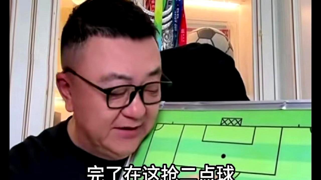 零失球进四强，靠7人死守小组三场，一球没丢。1/4决赛点球干掉乌兹别克，U