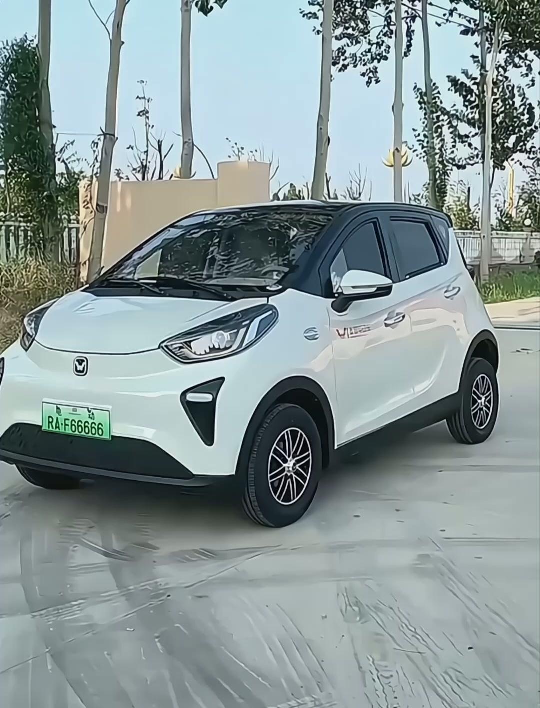 驾驶低速四轮电动车需要驾照吗？驾驶低速四轮电动车是否需要驾照得分情况。要是这四