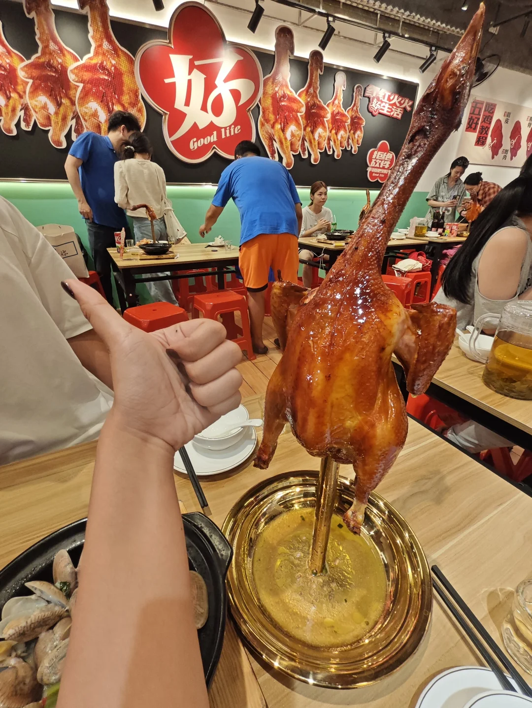 来厦滘就是为了这一口脆皮烧鸡