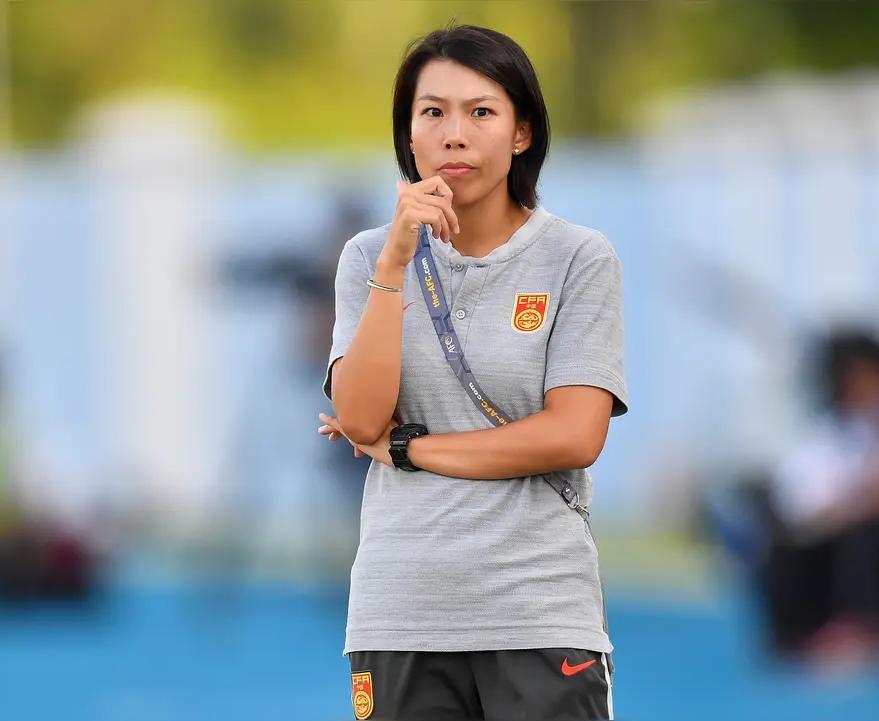 陈婉婷能力还需要质疑吗？国家队主帅的大门应该向她敞开！陈婉婷带队能力大家肉眼