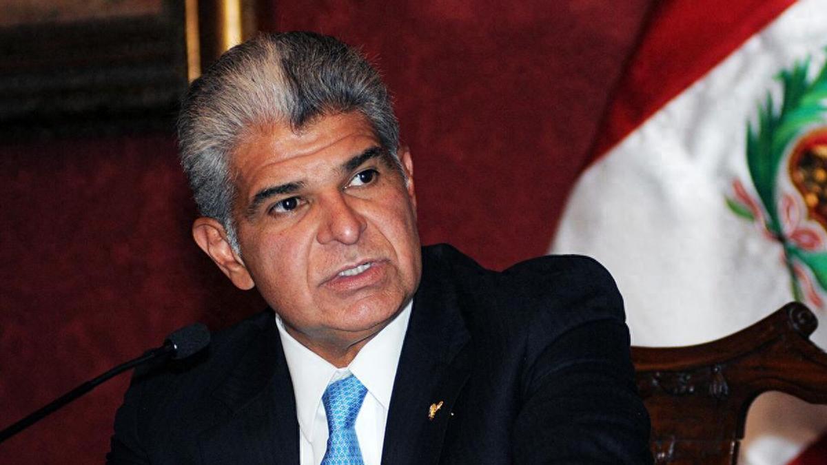 说翻脸就翻脸！巴拿马连招呼都不打，直接把李嘉诚经营了28年的港口给抢了。这背后，