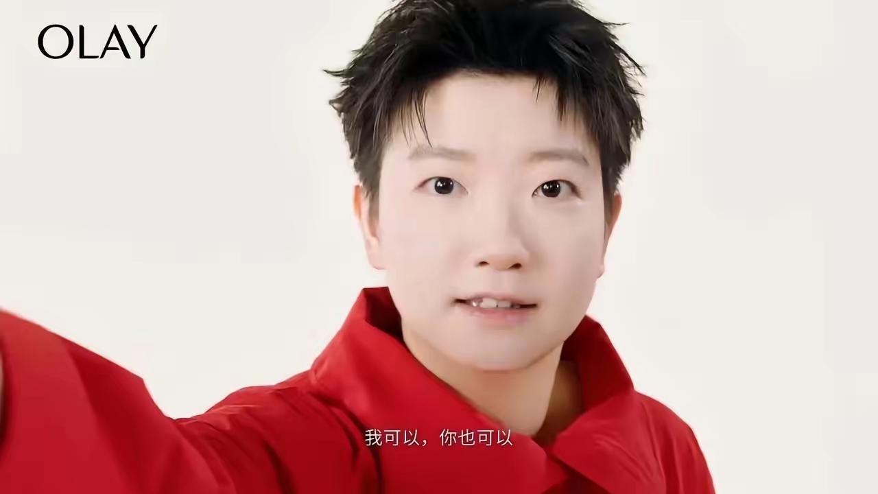致孙颖莎，一个努力向上，勇敢追梦的女孩因为孙颖莎，让我这个自卑，原本否定一切的