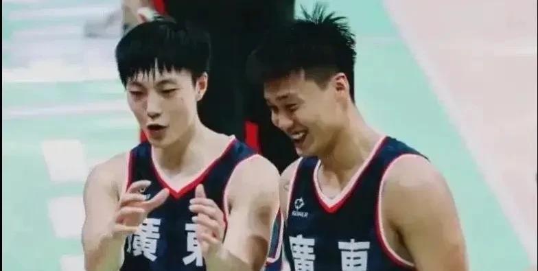 为何广东队没有参加全运会男篮的比赛？很多球迷看了几场全运会男篮的比赛就会发现，