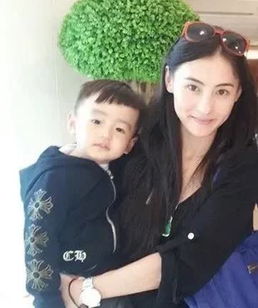 张柏芝为何不敢把第三个儿子的父亲曝光，不敢公开，为什么。其实做人做事得行得