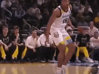 怪不得杰伦•格林是榜眼且拥趸众多，极限拉杆躲双人封盖，动态天赋管窥见豹。只是