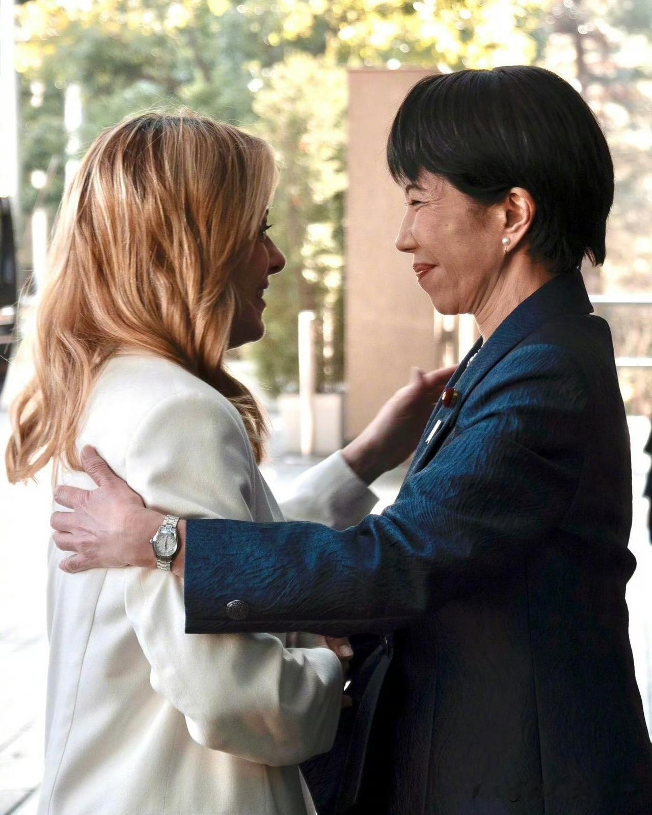 夜已深！就在刚刚，看到意大利总理梅洛尼已经向高市早苗发贺信了​​​！内容翻译