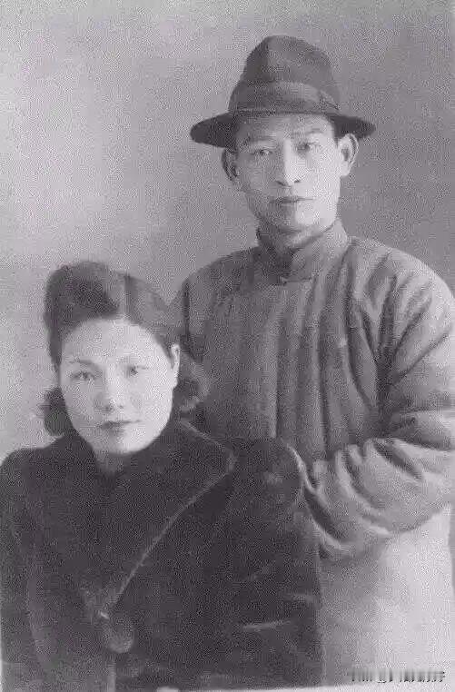 1988年，4次入狱坐25年牢，爱妻不离不弃，72岁的他携妻住招待所，开双人间，