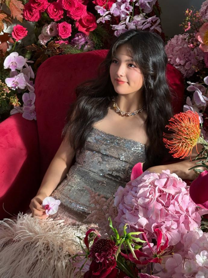 李湘拍的王诗龄王诗龄在李湘的镜头里真的是花仙子！有这样会拍照又懂美的妈妈好幸福啊