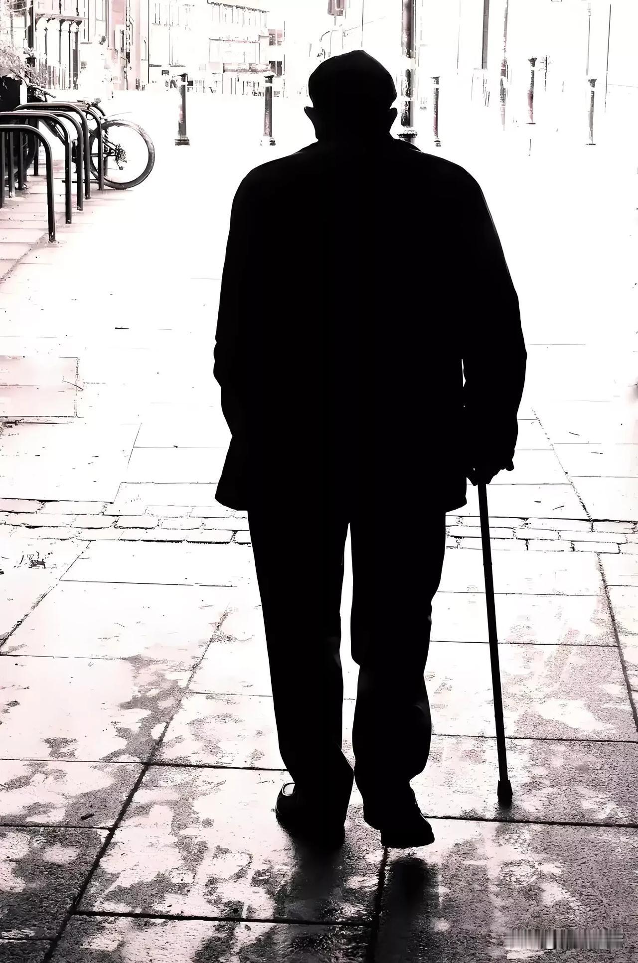 昨天下午，谢书记被某茶楼的老板赶了出来。谢书记今年80多岁，退休前是某乡镇的