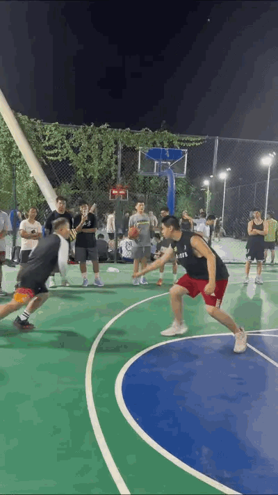 理性讨论：这一球走步了没有？