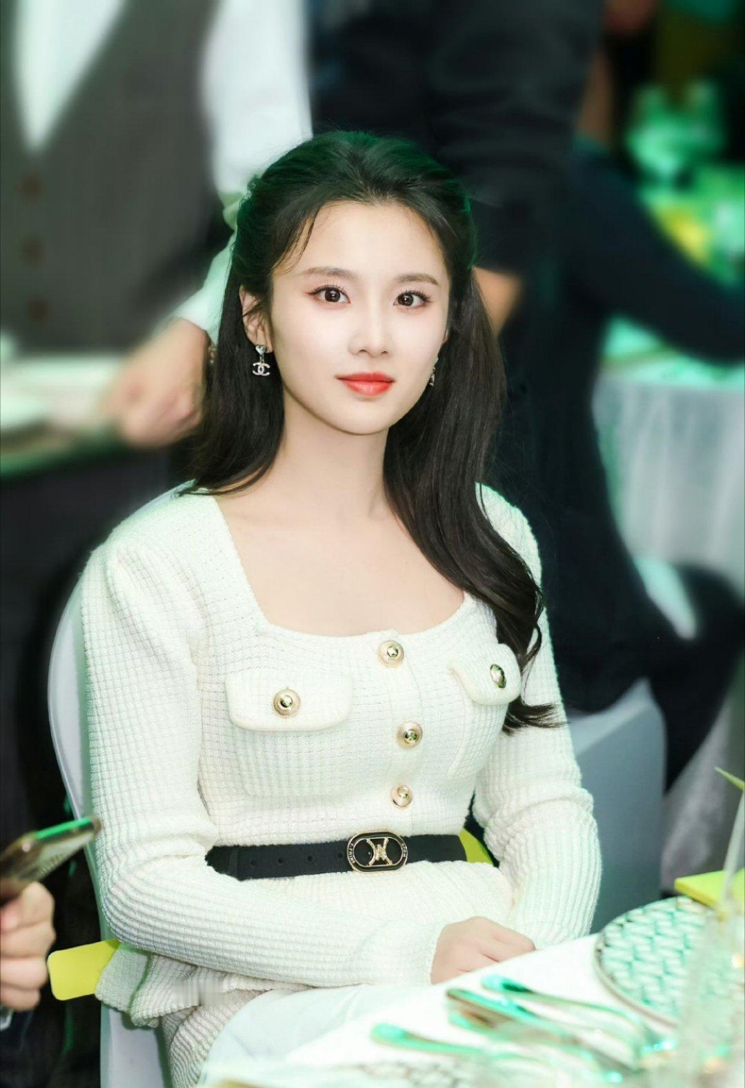 张慧雯​​​