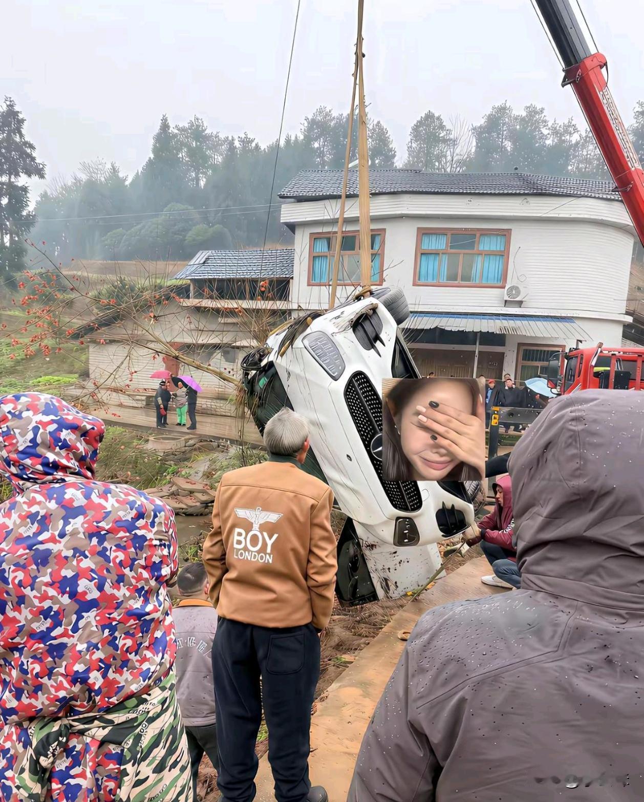这下全村都知道你买奔驰了