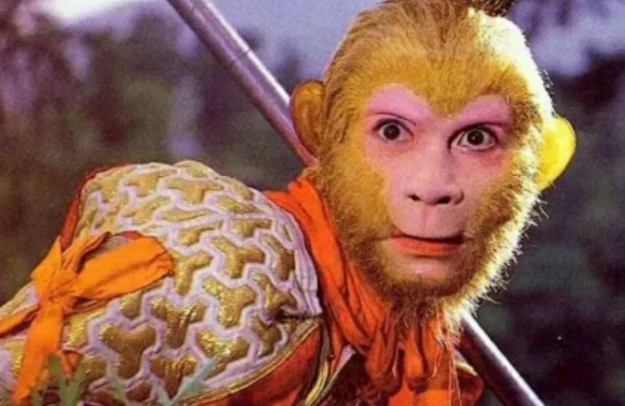 孙悟空定住七仙女后还干了啥，为何会气得王母娘娘连话都说不出？这事得从孙悟空当