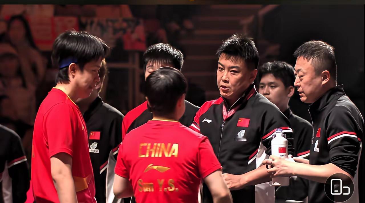 混双场外指导竟开出“双主帅豪华套餐”？球员：我该听爹还是听妈！哎哟我去！第一次