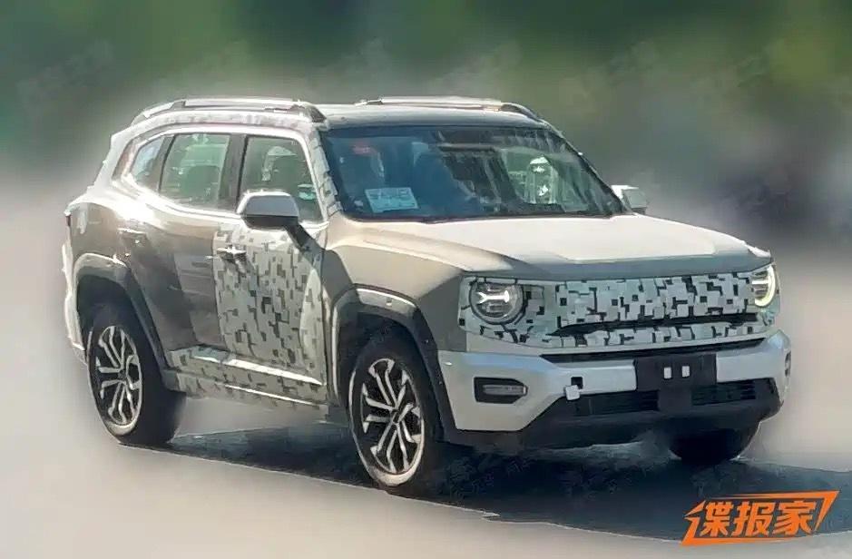 车家发布的新款二代哈弗大狗HEV路试车[吃瓜]​​​