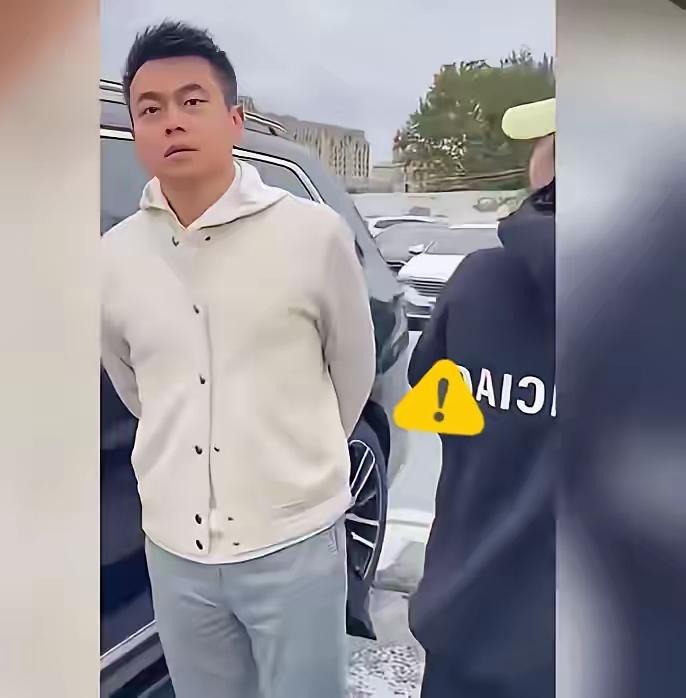 这男的为何如此坦然带人去产检。大概是他心里早就不把这当回事了。被拍到的时