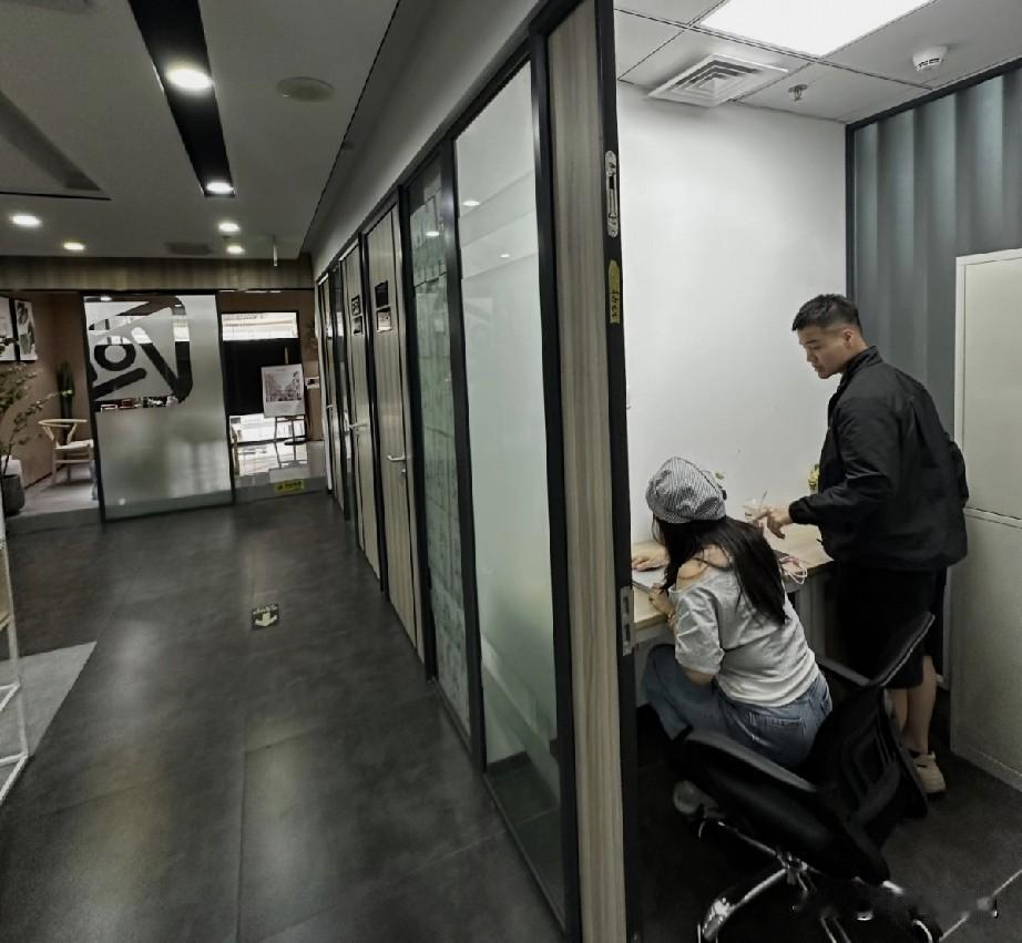 粉丝私信：从你们hr视角看，这样的面试有没有必要花两个小时的单程时间去面试？毕竟