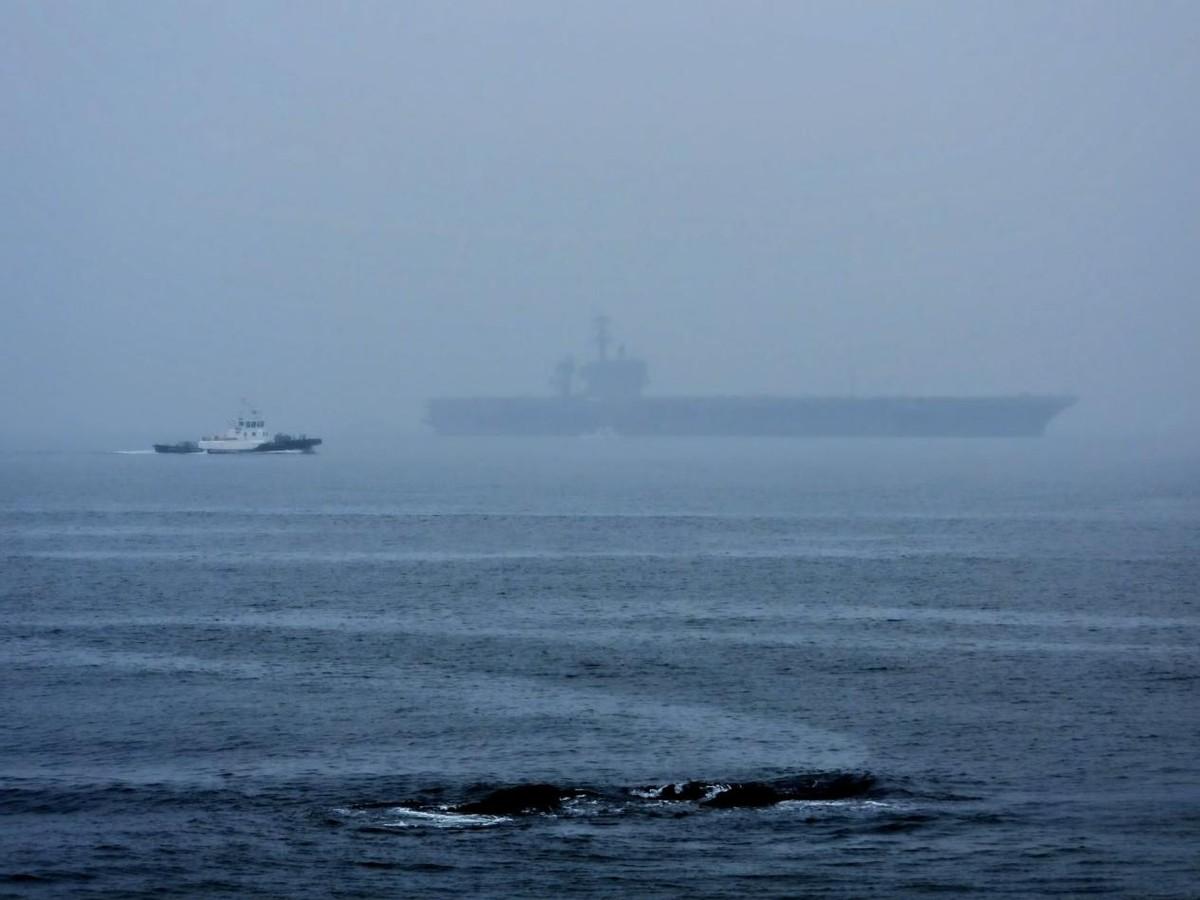 日本以东海空乱成一锅粥，华盛顿号刚一出港，中方双航母迎面一个大动作，美军指挥官惊