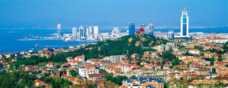 青岛市是一个怎样的城市?青岛别称琴岛、岛城，是山东的副省级、计划单列市，有着“红