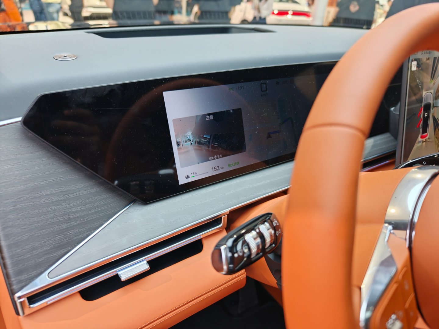 全尺寸旗舰SUV大唐25万起开启预售比亚迪大唐卖25-32万元，价格真的不贵，