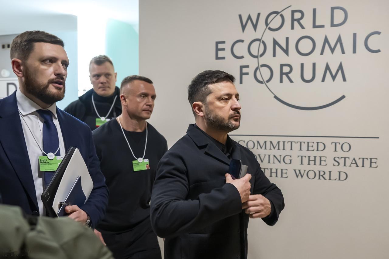 泽连斯基这次惹了大祸！1月30日，俄罗斯国家杜马主席公开警告泽连斯基：“泽连斯