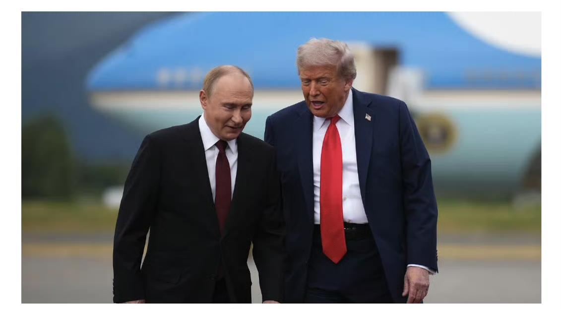美国打响北约第一枪！美国风向突变，由以前的诱俄抗中，变成了现在的和中抗俄：