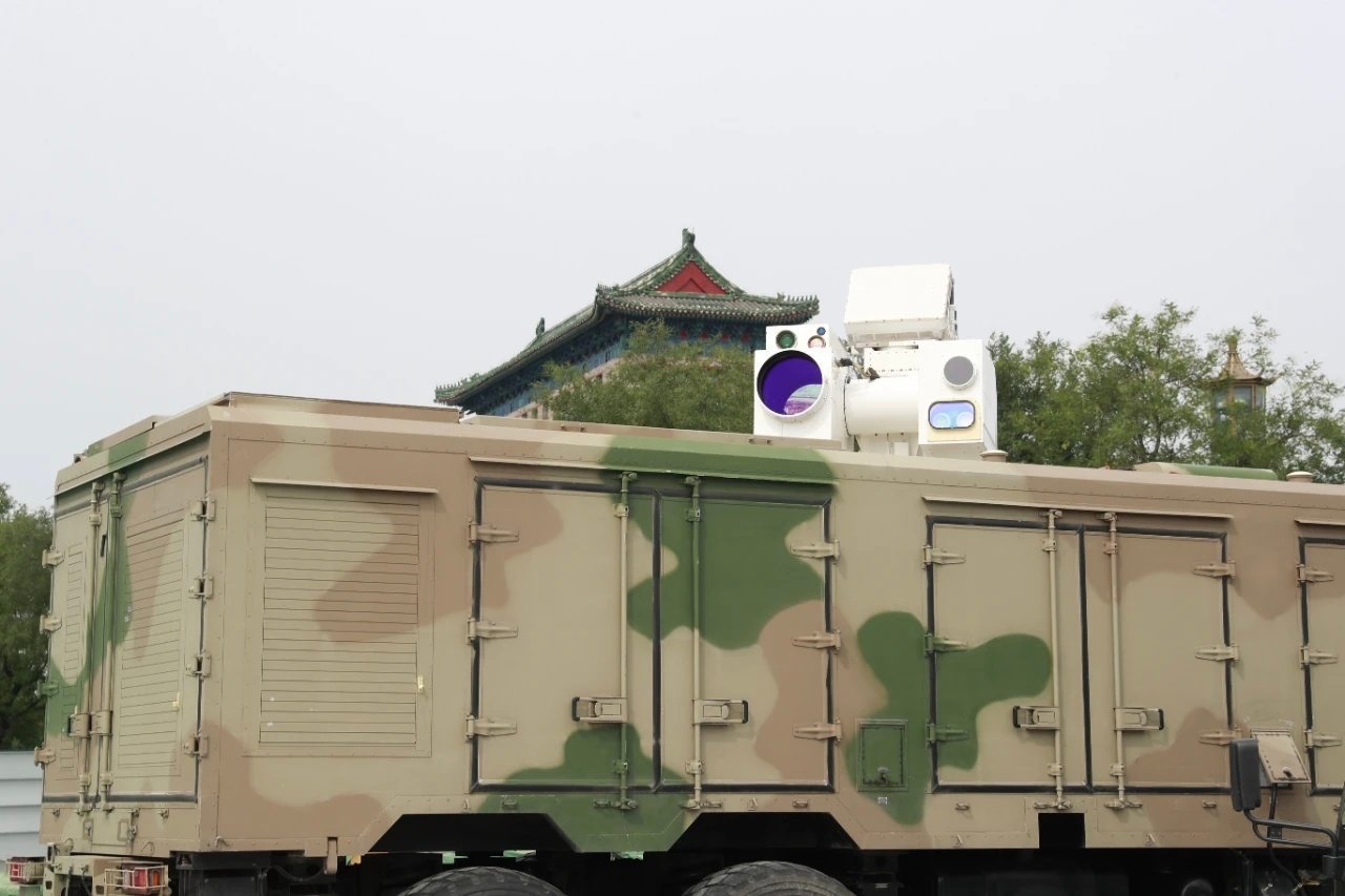 中国航空工业集团制造院协同相关部门肩负阅兵现场无人机防控职责，光箭-11E、光箭