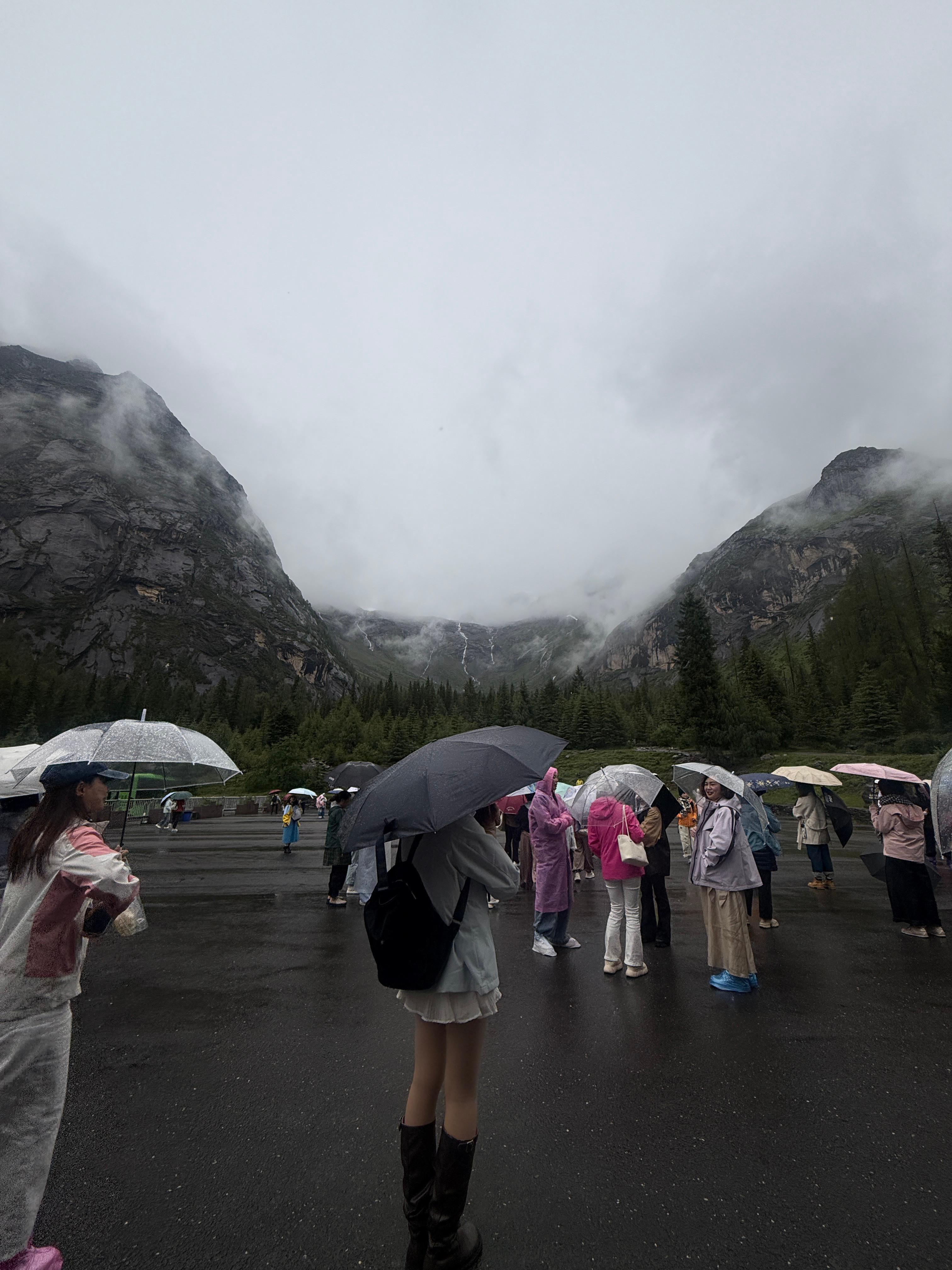 川西你这天气我怎么跟我朋友圈交代今天去了四姑娘山差点没把人冷si