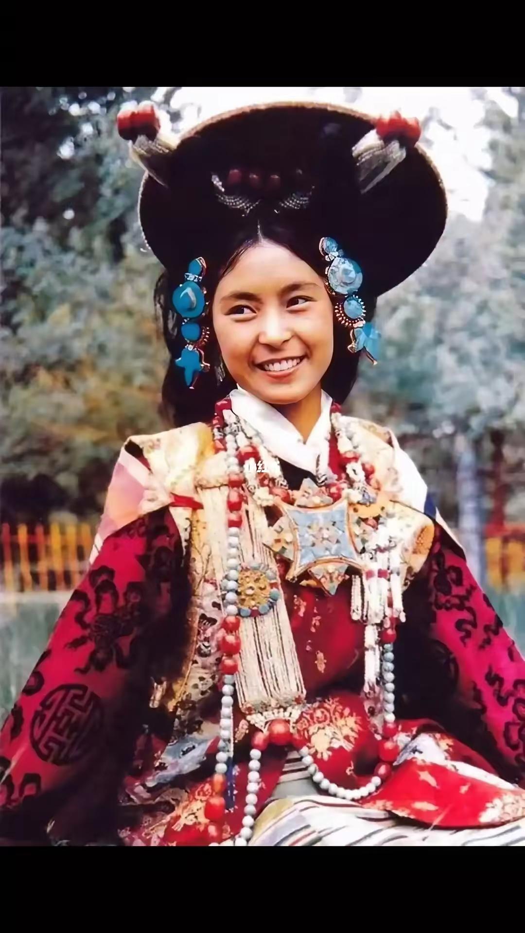 旧西藏贵族的最终去向，藏在历史变革的洪流里。旧西藏贵族去哪了？当年还没解放