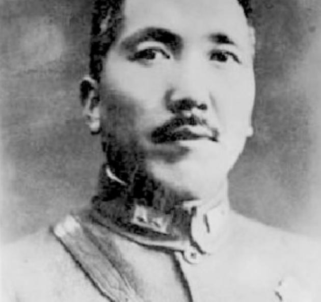 1939年的一天，冯玉祥将军外出散步，碰见一个卖茶叶蛋的男童，那吆喝叫卖的声音十