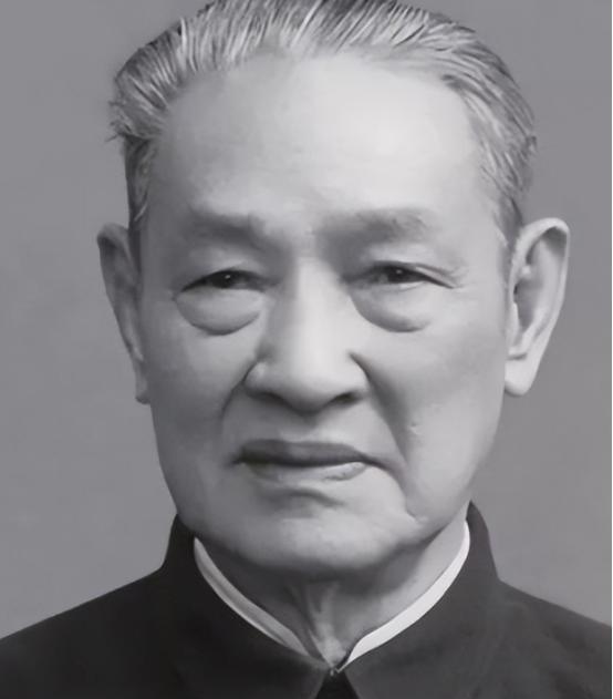 陈明仁起义前开价要官，起义后部队叛变一多半，四野首长无奈苦笑1949年8月，