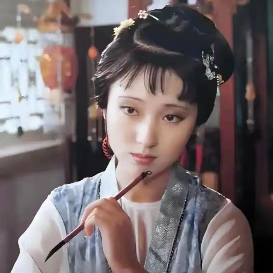 林黛玉进贾府吃的第一顿饭，究竟有多讲究？你可能只记得黛玉初见宝玉的惊艳，却